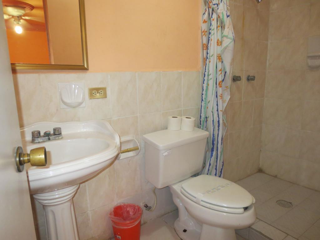 Hotel Plaza Penasco Puerto Peñasco Oda fotoğraf