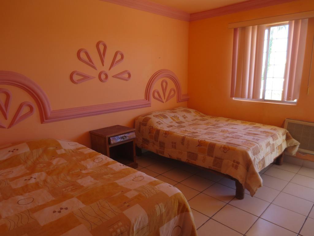 Hotel Plaza Penasco Puerto Peñasco Oda fotoğraf